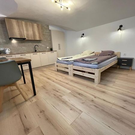 Modern Guest House In City Center I Room 1 VNO Exterior photo