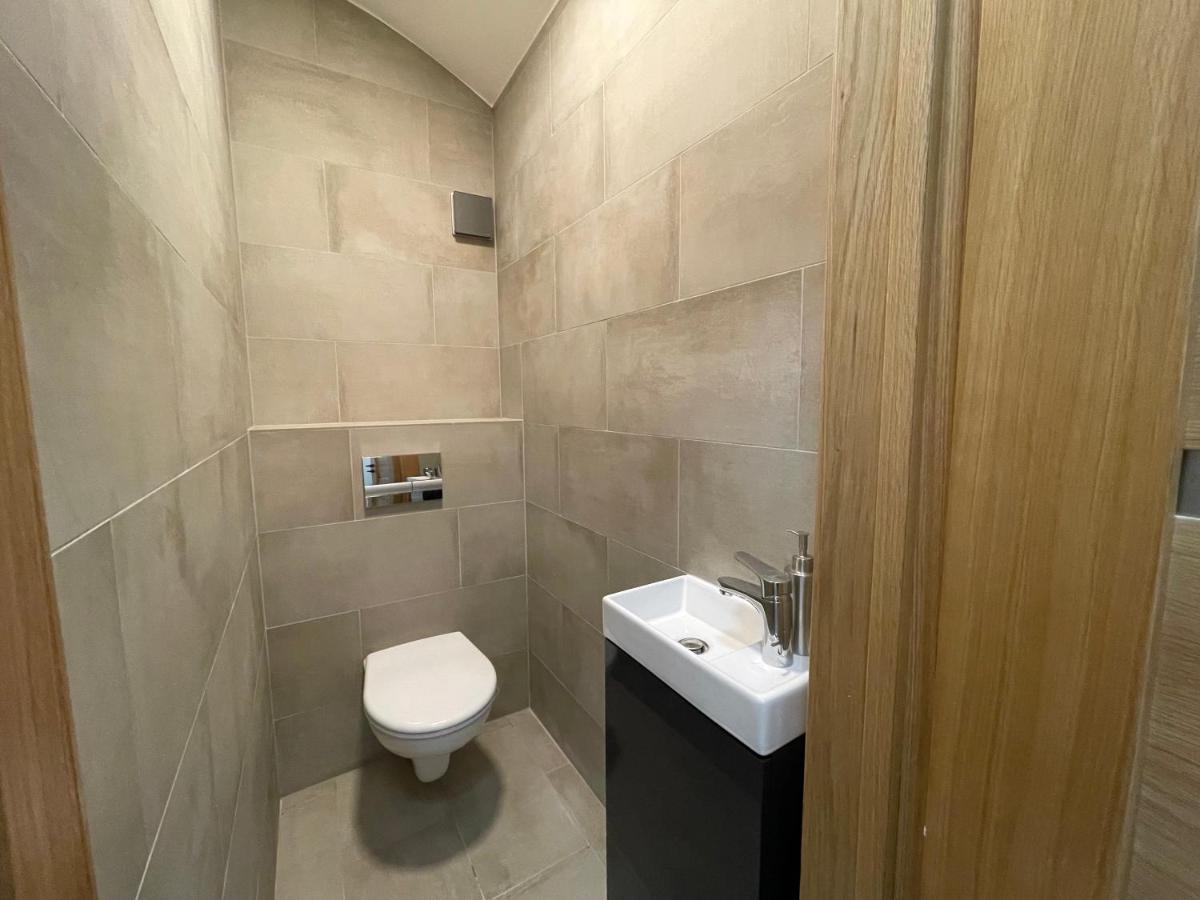 Modern Guest House In City Center I Room 1 VNO Exterior photo